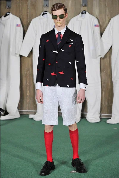 Look 32